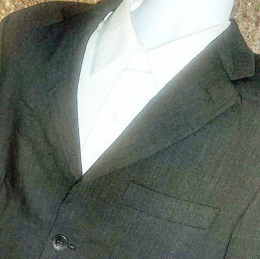 Emmauel Ungaro Suit Black Jacket size 39R - Picture 1 of 3